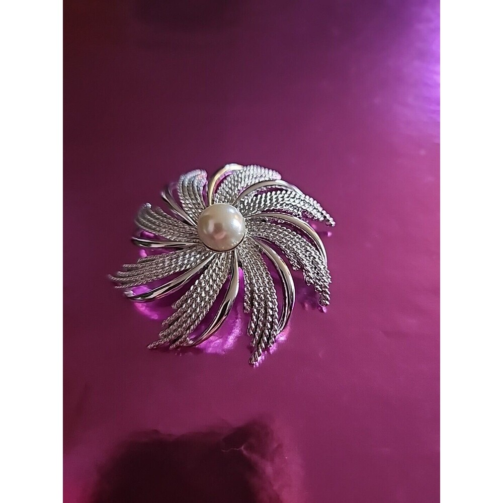 Vintage Signed SARAH Brooch